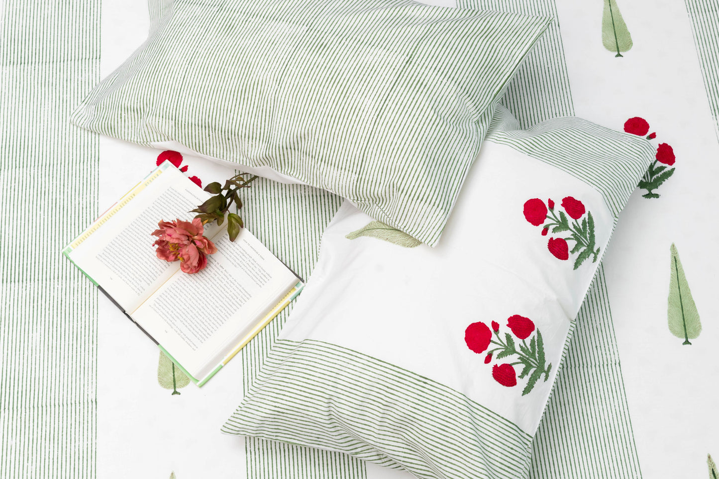 Tranquil Greens Floral Bedsheet