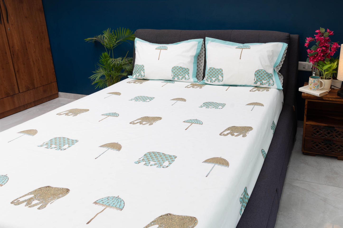 Elephant Parade Bedsheet