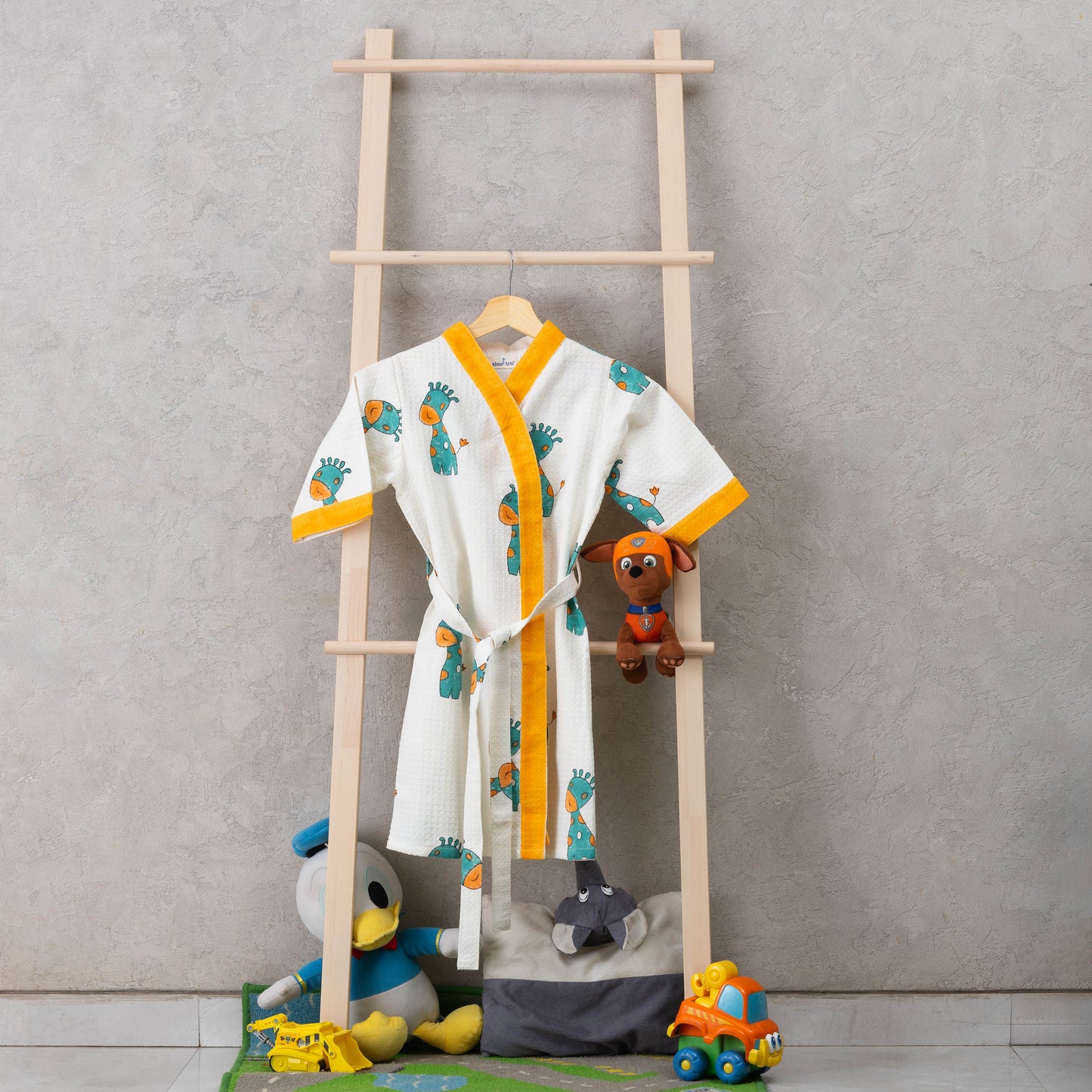Green Giraffe Bathrobe