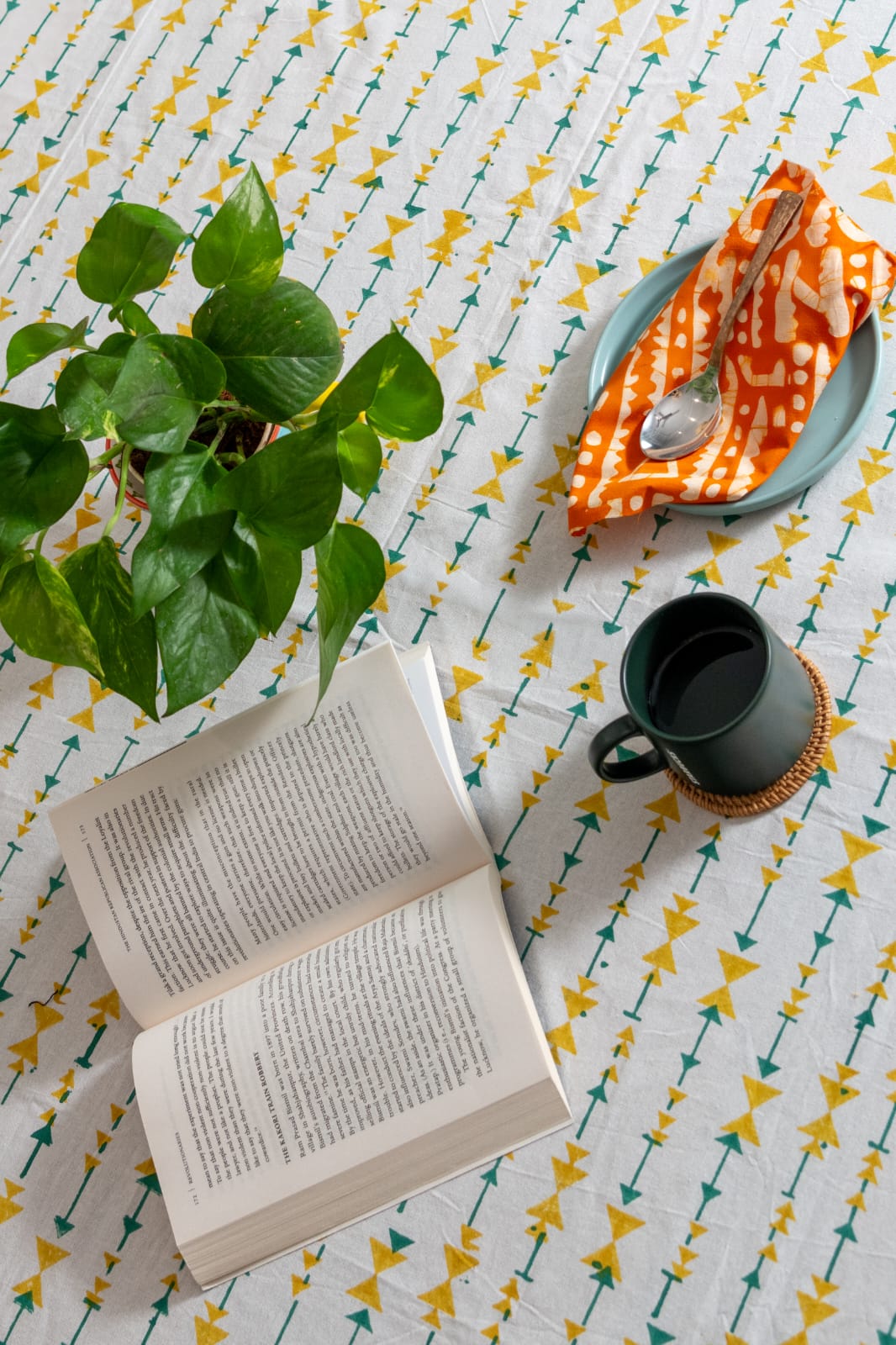 Yellow Prism Table Linen