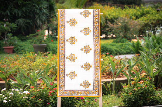 Sunny Bloom Table Runners