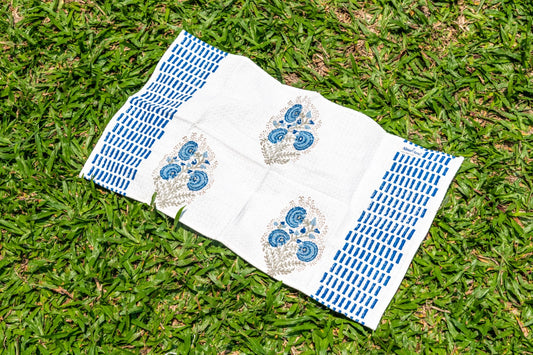 Neela Phool Hand Towel