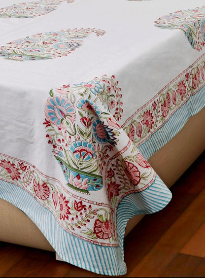 Multicolor buta bedsheet